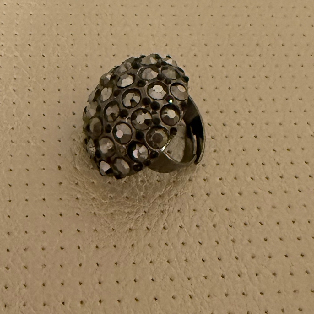 Cache Black and Gray Ring